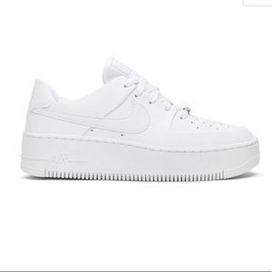 Nike Sage Low Air Force 1